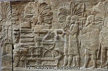 1023-14 Assyrian scribes