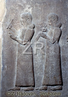1023-6 Assyrian scribes