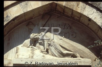 1125-1 Via Dolorosa St-3
