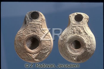 1329-2 Samaritan oil lamp