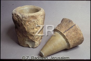 1377 Potter's wheel