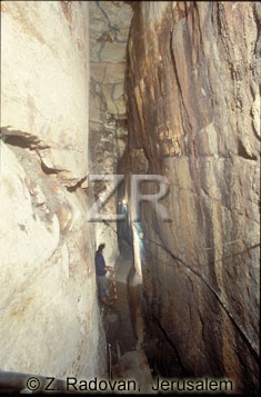 1398-2 Western Wall tunnel