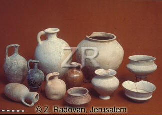 1479-4 cnaanite pottery
