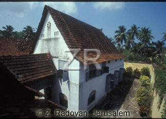 1504-1 Pardesi synagogue