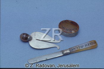 1526-1 Circumcission tools