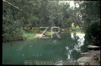 1538-27 River Jordan