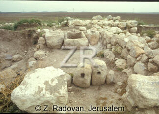 1586-1 Ekron excavations