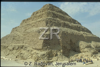 1688-4 Saqara pyramid