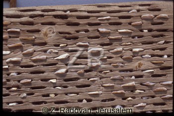 1703-2 Trashing board