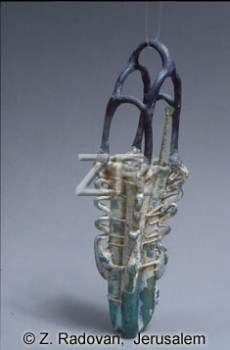 2000-4 Glass