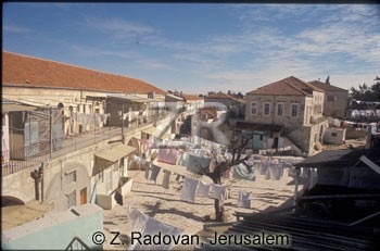 2028-9 Mea Shearim