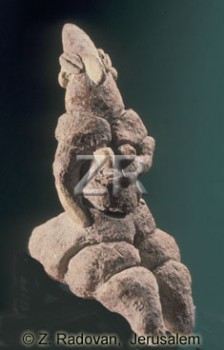 213-1 Neolithic figurine