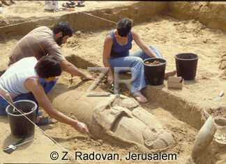 218 Anthropoid excavation