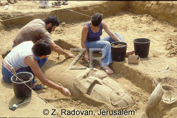 218 Anthropoid excavation