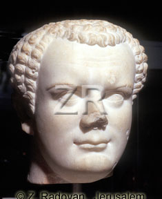 2183-2 Emperor Titus