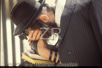 2189-5 Solemn prayer