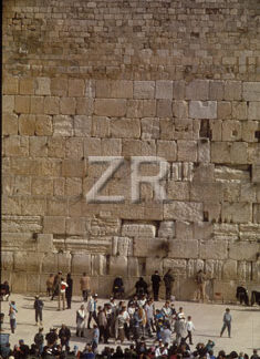 2243-10 The Western Wall