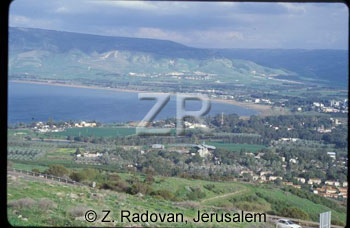 2246-2 Sea of Galilee