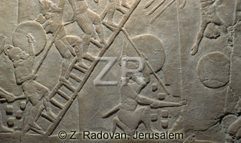 2438-2 Assyrian army