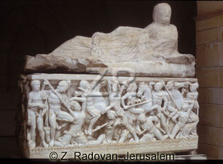 2447 Roman sarcophag