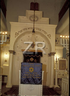 2468-6 Budapest synagogue
