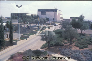 2498-10 The Israel Museum