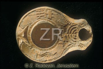 2505-4 Samaritan oil lamp