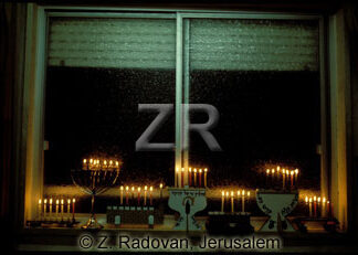 2555 Hanukkah lights