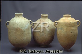 2628-2 storage jugs