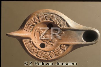 2643 Byzantine oil lamp