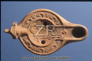 2651 Byzantine oil lamp