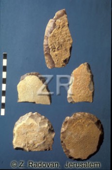 2800-2 Flint tools