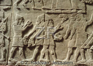 2838-4 Assyrian army