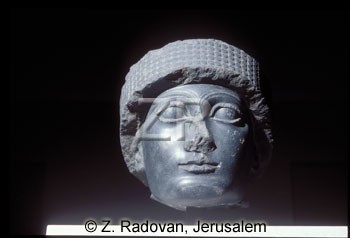 2863-3 Prince Gudea