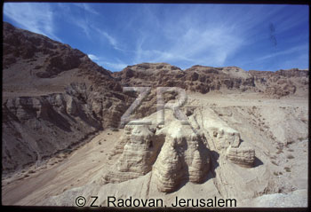 304-10 Qumran
