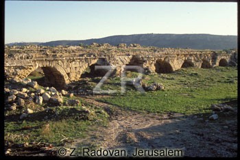 3335 Roman aquaduct