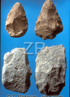 3374-1 Flint stone tools