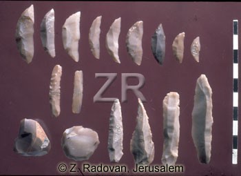 3375-3 Natufic tools