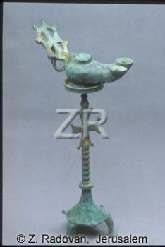 3448 Byzantine oil lamp