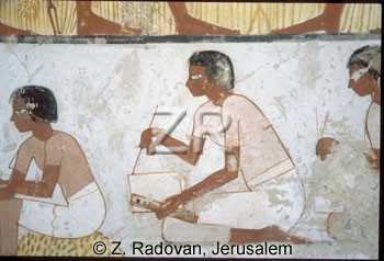 3584-2 Egyptian scribes