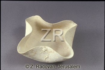 4347-4 Cnaanite oil lamp