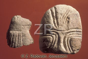 4388 Stone carvings