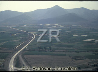 4670-20 The Jordan Valley