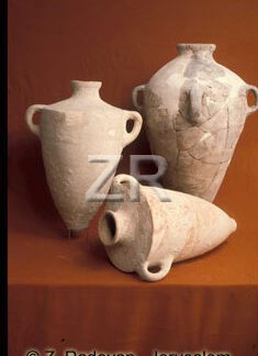 4741-2 Cnaanite pottery