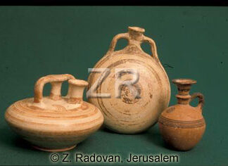 4742-1 Mycenian pottery