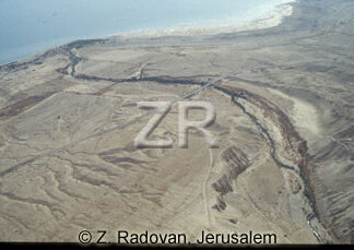 4904-1 Dead Sea shore
