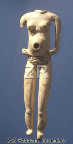 500-1 Chalcolithic figurine