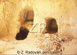 520-6 Jericho burial cave