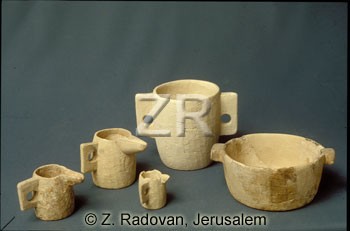 566 measuring cups