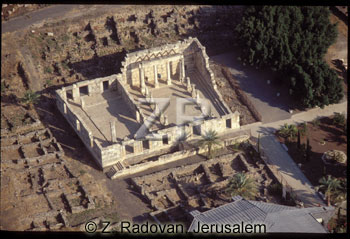 568-21 Capernaum Synagogue